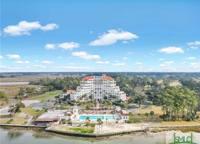 Property at 700 Wilmington Island Rd #102, Savannah, GA 31410, 2 beds, 2 baths