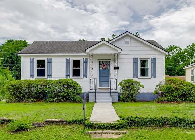 Property at 2317 Florida Ave, Savannah, GA 31404, 3 beds, 1.5 baths