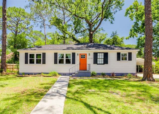 Property at 2338 Lorraine Dr, Savannah, GA 31404, 3 beds, 2 baths