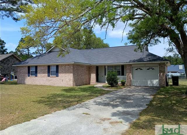 Property at 106 Stephanie Dr, Hinesville, GA 31301, 3 beds, 2 baths