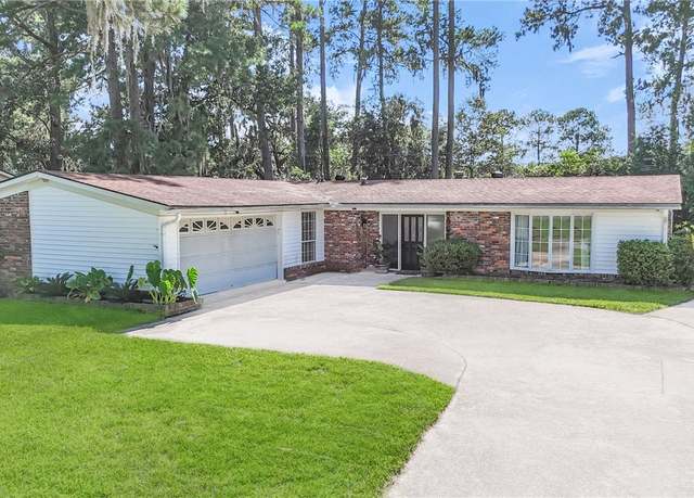 Property at 12726 Golf Club Dr, Savannah, GA 31419, 4 beds, 2 baths