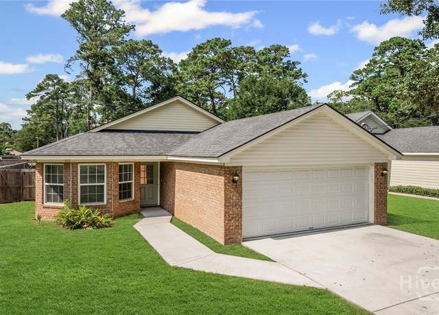Property at 7010 Johnny Mercer Blvd, Savannah, GA 31410, 3 beds, 2 baths