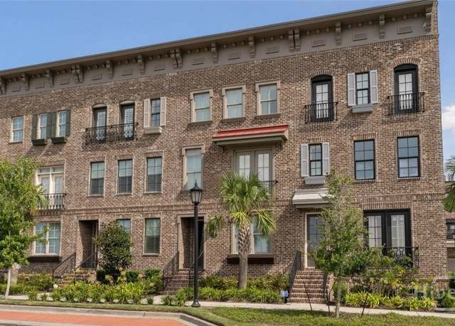 Property at 512 Altamaha St, Savannah, GA 31410, 3 beds, 3.5 baths