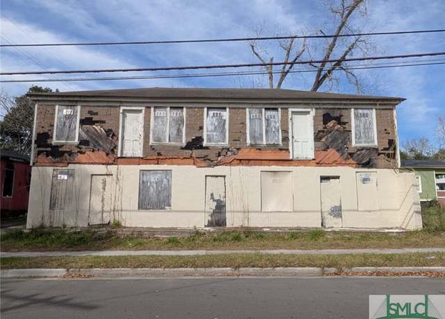 Property at 603 W 39th St, Savannah, GA 31415, 8 beds, 4 baths