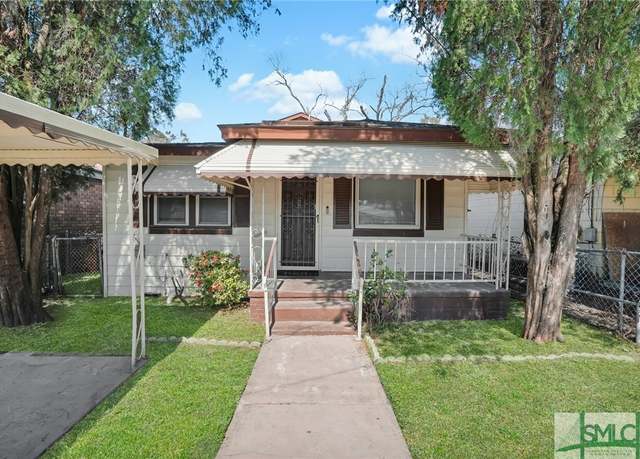 Property at 21 Burke Ave, Savannah, GA 31408, 4 beds, 2 baths
