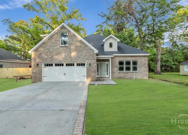 Property at 135 Houston St, Pooler, GA 31322, 5 beds, 4 baths