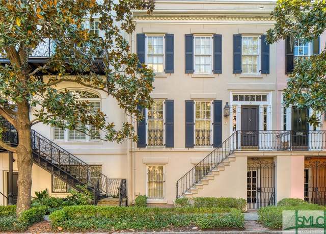 Property at 3 E Macon St, Savannah, GA 31401, 3 beds, 3.5 baths