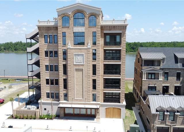 Property at 440 Geo Meyer Ave #4, Savannah, GA 31401, 3 beds, 3.5 baths