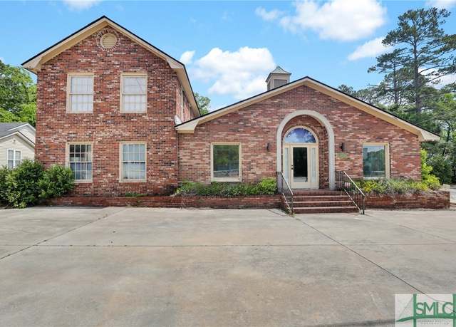 Property at 834 Northside Dr E, Statesboro, GA 30458, 4 beds, 5.5 baths