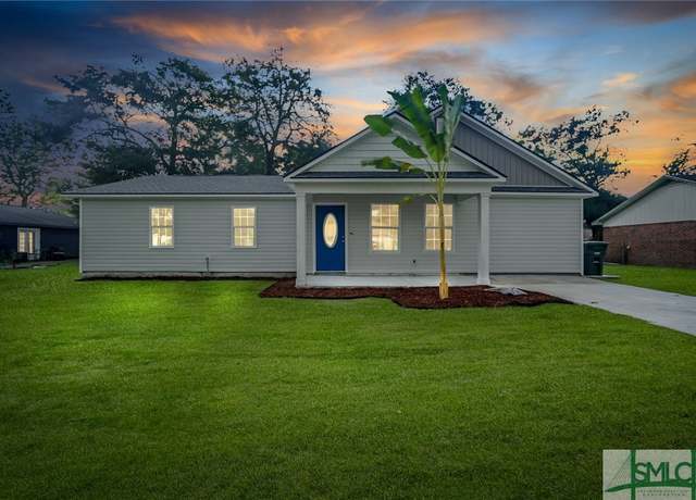Property at 102 Hancock St, Hinesville, GA 31313, 4 beds, 2 baths