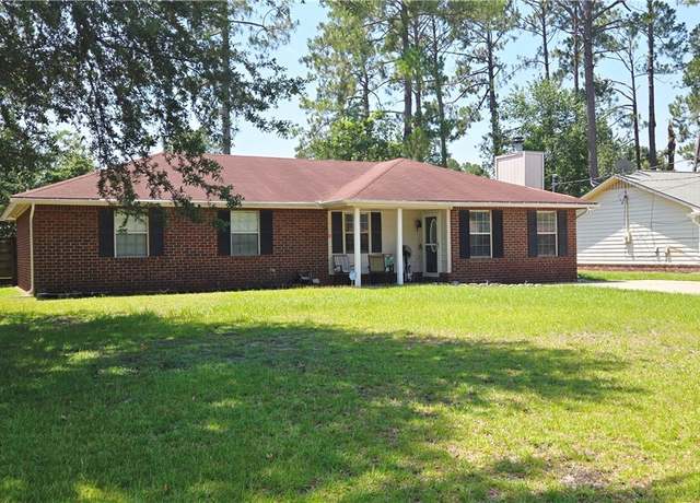 Property at 627 Windhaven Dr, Hinesville, GA 31313, 3 beds, 2 baths