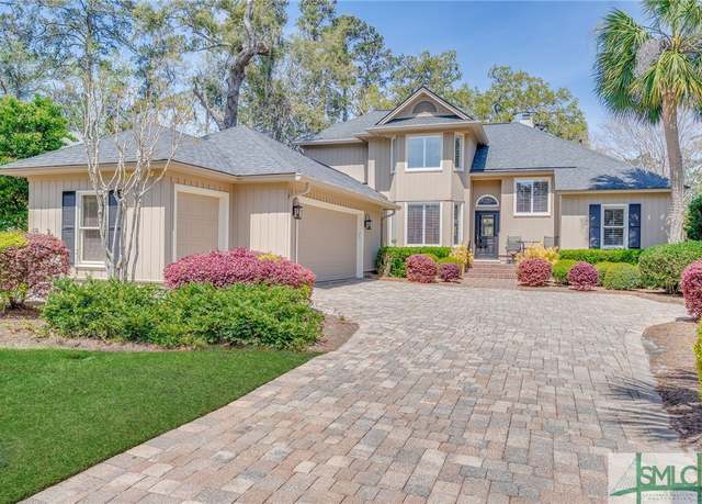 Property at 14 Broomsedge Ln, Savannah, GA 31411, 3 beds, 2.5 baths