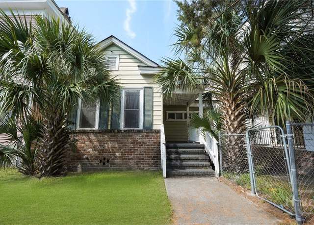 Property at 514 W 38th St, Savannah, GA 31415, 3 beds, 1 bath