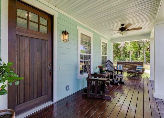 Property at 523 Goodman Dr, Midway, GA 31320, 3 beds, 2.5 baths