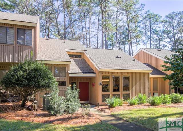 Property at 27 Dame Kathryn Dr, Savannah, GA 31411, 2 beds, 2.5 baths