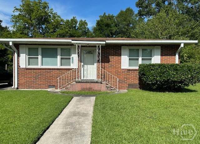 Property at 111 Gordon St, Port Wentworth, GA 31407, 3 beds, 2 baths