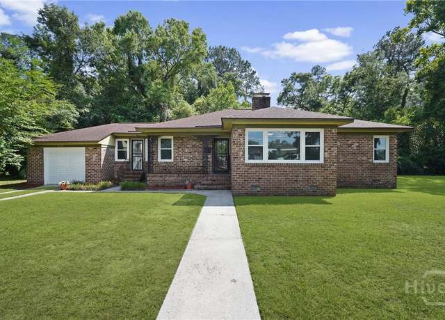 Property at 733 E Derenne Ave, Savannah, GA 31405, 3 beds, 2 baths