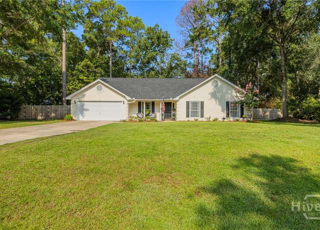 Property at 53 Cambridge Ct, Richmond Hill, GA 31324, 4 beds, 2 baths