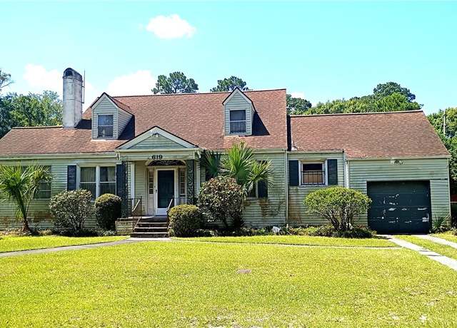 Property at 619 Columbus Dr, Savannah, GA 31405, 3 beds, 2 baths
