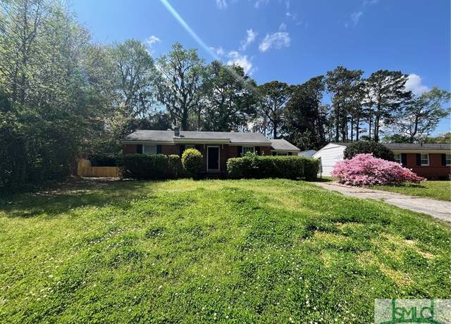 Property at 5 Hughes Ave, Savannah, GA 31406, 3 beds, 1 bath