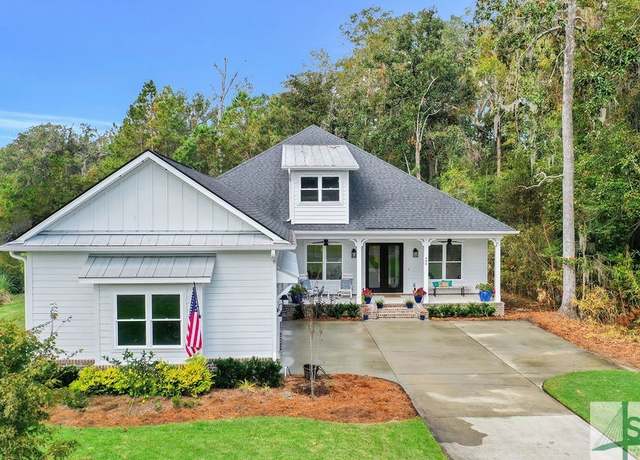 Property at 480 Linkside Lake Dr, Richmond Hill, GA 31324, 4 beds, 3.5 baths