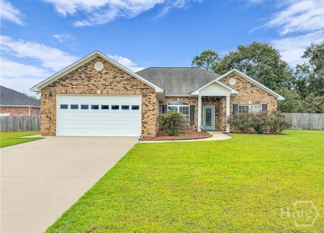 Property at 33 Bryan Way, Hinesville, GA 31313, 3 beds, 2 baths