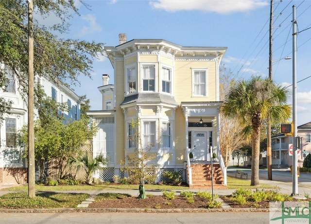 Property at 422 E Gwinnett St, Savannah, GA 31401, 3 beds, 2 baths