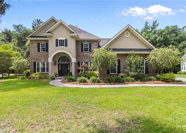 Property at 325 Shadow Moss Cir, Richmond Hill, GA 31324, 5 beds, 3 baths