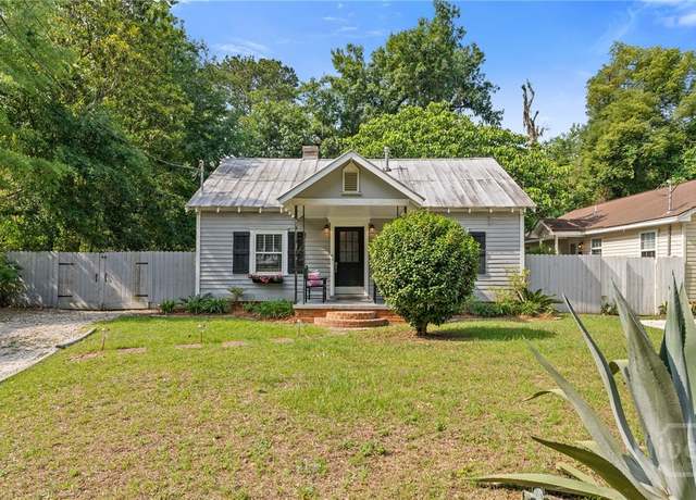 Property at 2609 Bismark Ave, Savannah, GA 31406, 2 beds, 1 bath