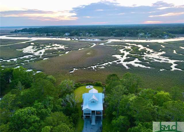 Property at 1018 Sweet Hill Rd, Richmond Hill, GA 31324, 5 beds, 3.5 baths