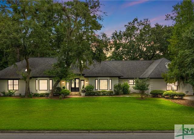 Property at 21 Westcross Rd, Savannah, GA 31411, 4 beds, 3.5 baths