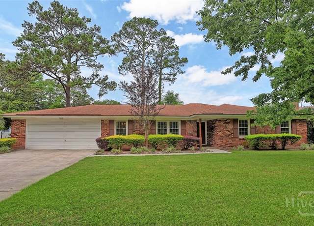 Property at 4715 Oakview Dr, Savannah, GA 31405, 4 beds, 2 baths