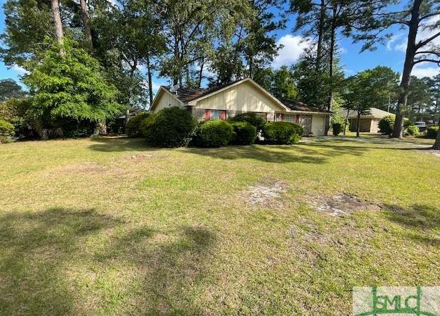 Property at 111 S Robinhood Dr, Savannah, GA 31406, 3 beds, 2 baths