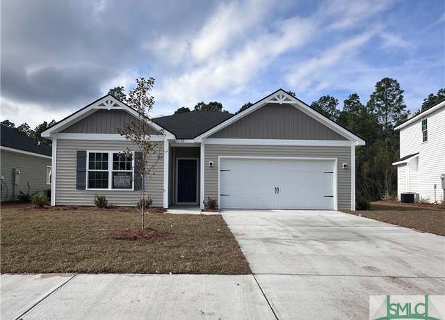 Property at 42 Renwick Loop, Hinesville, GA 31313, 3 beds, 2 baths