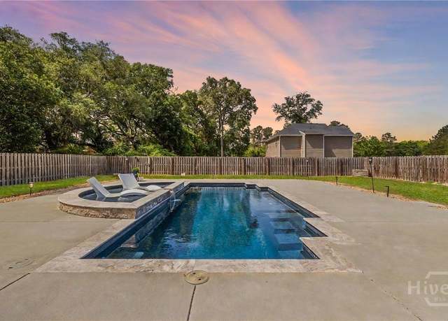 Property at 106 Greenbriar Dr, Guyton, GA 31312, 5 beds, 3.5 baths