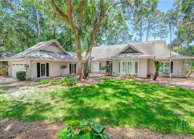Property at 4 Hedgewood Ln, Savannah, GA 31411, 3 beds, 3.5 baths