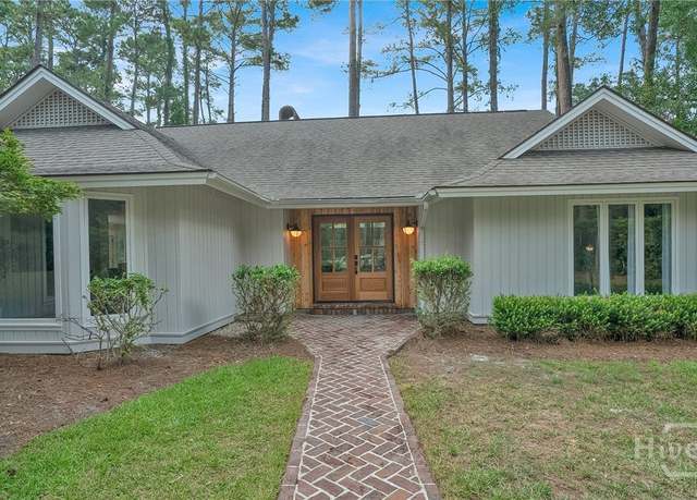 Property at 138 Mercer Rd, Savannah, GA 31411, 3 beds, 2.5 baths