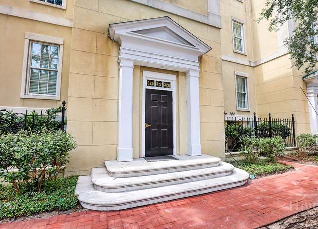 Property at 329 W Charlton St, Savannah, GA 31401, 2 beds, 2.5 baths