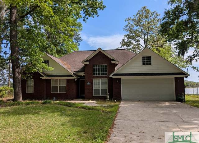 Property at 1225 Lake Dr, Midway, GA 31320, 3 beds, 2 baths