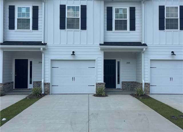 Property at 204 Lusk Ln, Pooler, GA 31322, 3 beds, 2.5 baths
