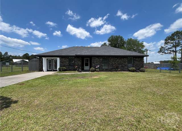 Property at 43 Fabian Ln, Hinesville, GA 31313, 3 beds, 2 baths