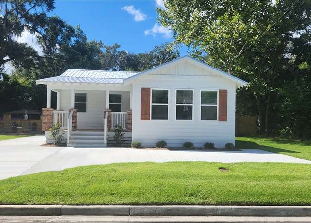 Property at 2603 Livingston, Savannah, GA 31406, 3 beds, 2 baths