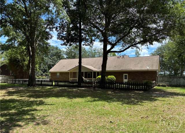 Property at 330 Central Ave, Guyton, GA 31312, 3 beds, 2 baths
