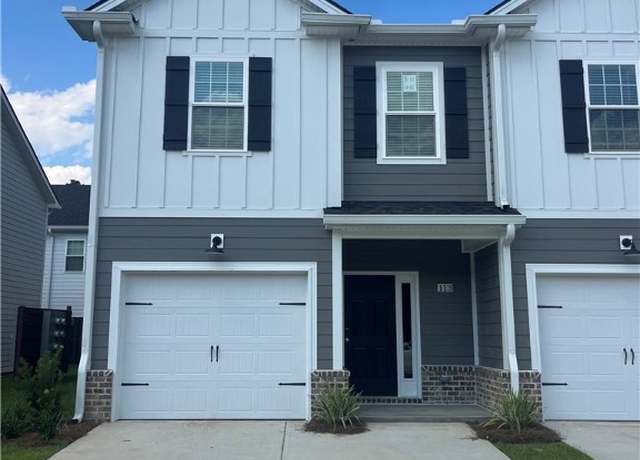 Property at 113 Lusk Ln, Pooler, GA 31322, 3 beds, 2.5 baths