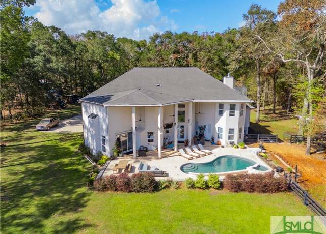 Property at 579 Turkey Trot Trl, Richmond Hill, GA 31324, 5 beds, 4.5 baths