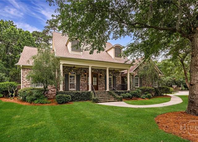 Property at 10 Cedar View Dr, Savannah, GA 31410, 3 beds, 3 baths
