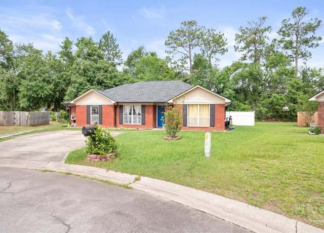 Property at 1316 Crossgate Ct, Hinesville, GA 31313, 3 beds, 2 baths