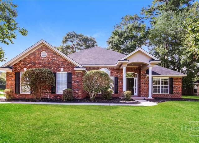 Property at 62 Edie Ct, Richmond Hill, GA 31324, 4 beds, 2 baths