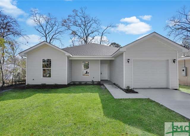 Property at 2005 Washington St, Savannah, GA 31406, 3 beds, 2 baths