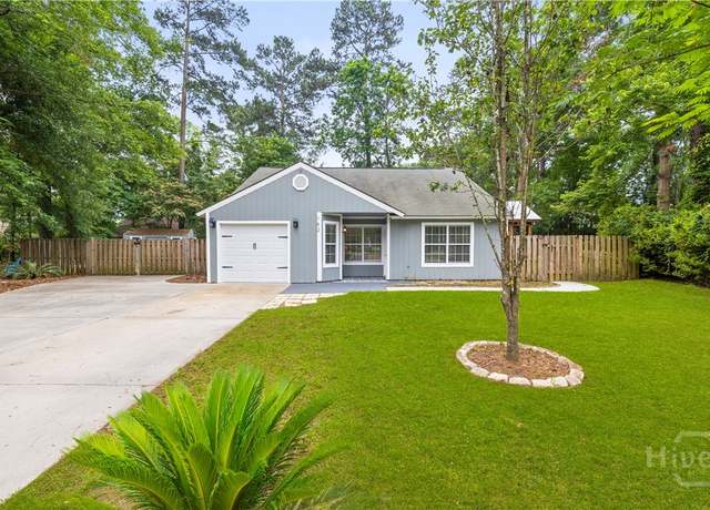 Property at 162 Egret Cir, Richmond Hill, GA 31324, 3 beds, 2 baths